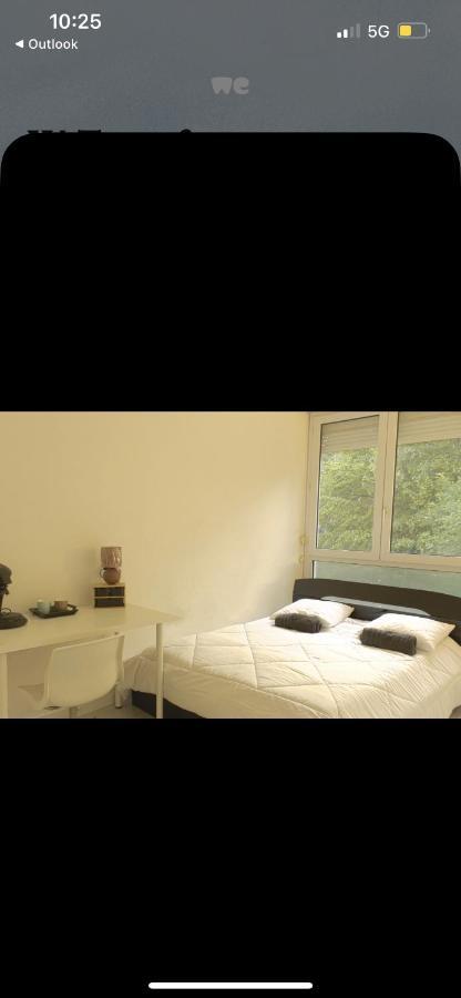 塞尔吉Se: 13A Rue Des Touleuses Pourpre住宿加早餐旅馆 外观 照片